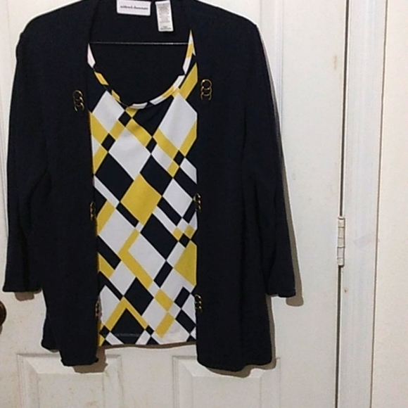 Alfred Dunner Tops - Alfred Dunner sweater-shirt sz L